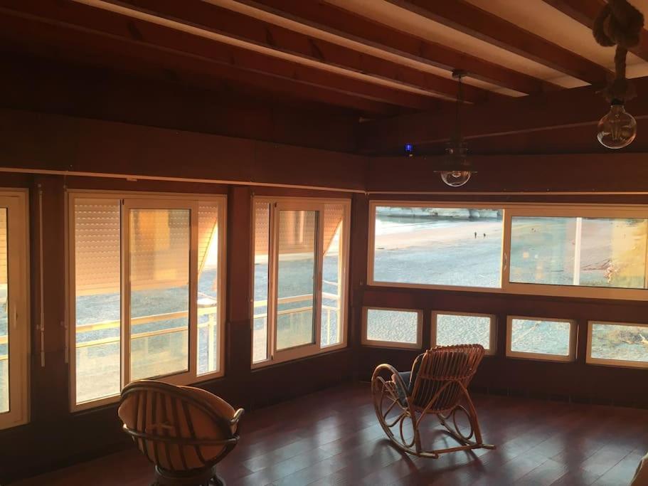 משר-סור-ג'ירונדה Beach Apartment - Ocean Sunset Full View מראה חיצוני תמונה