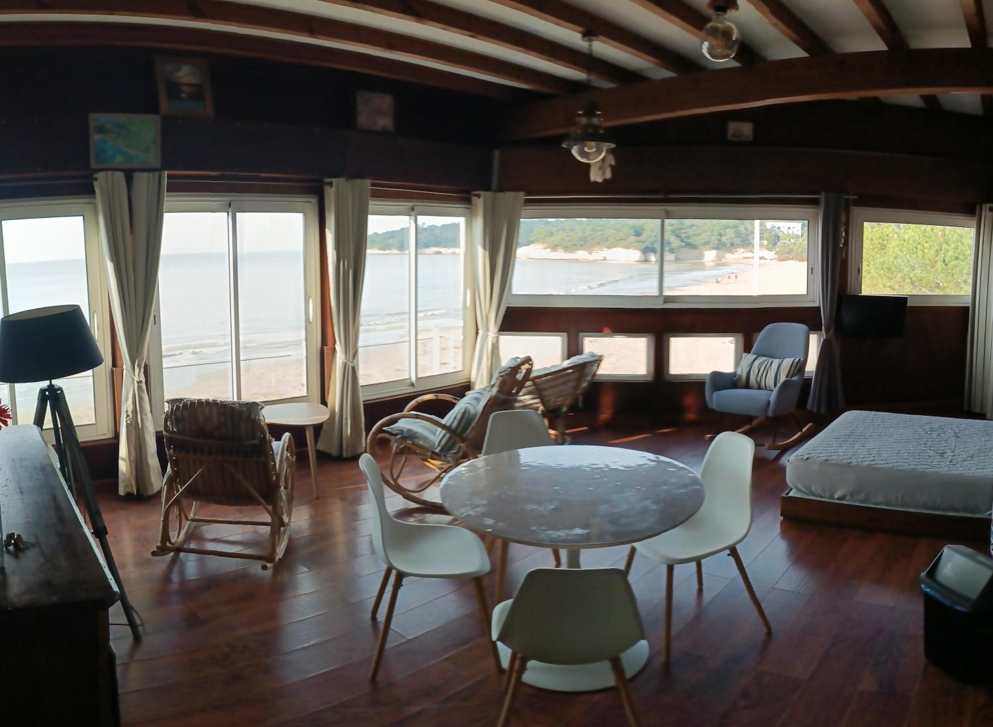 משר-סור-ג'ירונדה Beach Apartment - Ocean Sunset Full View מראה חיצוני תמונה